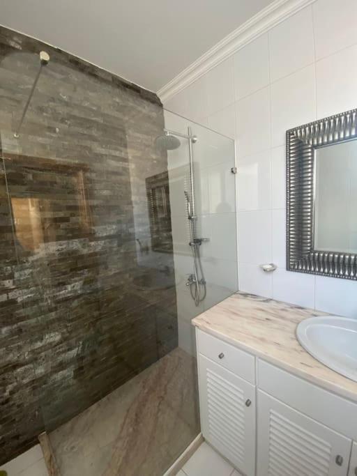 Vivenda Com Patio, No Coracao Do Mindelo Villa Dış mekan fotoğraf